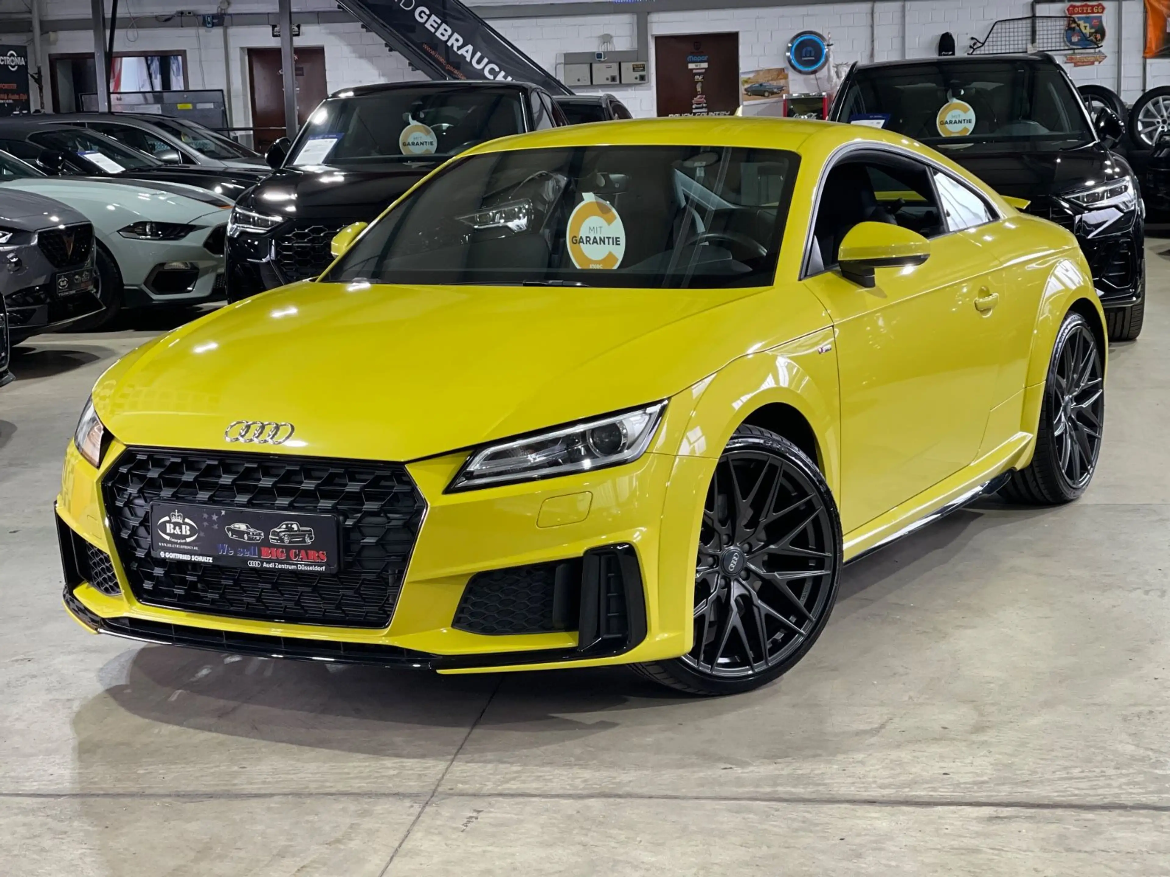 Audi TT Coupe 40 TFSI+S-Line+SHZ+Spoiler+1 J. Garantie