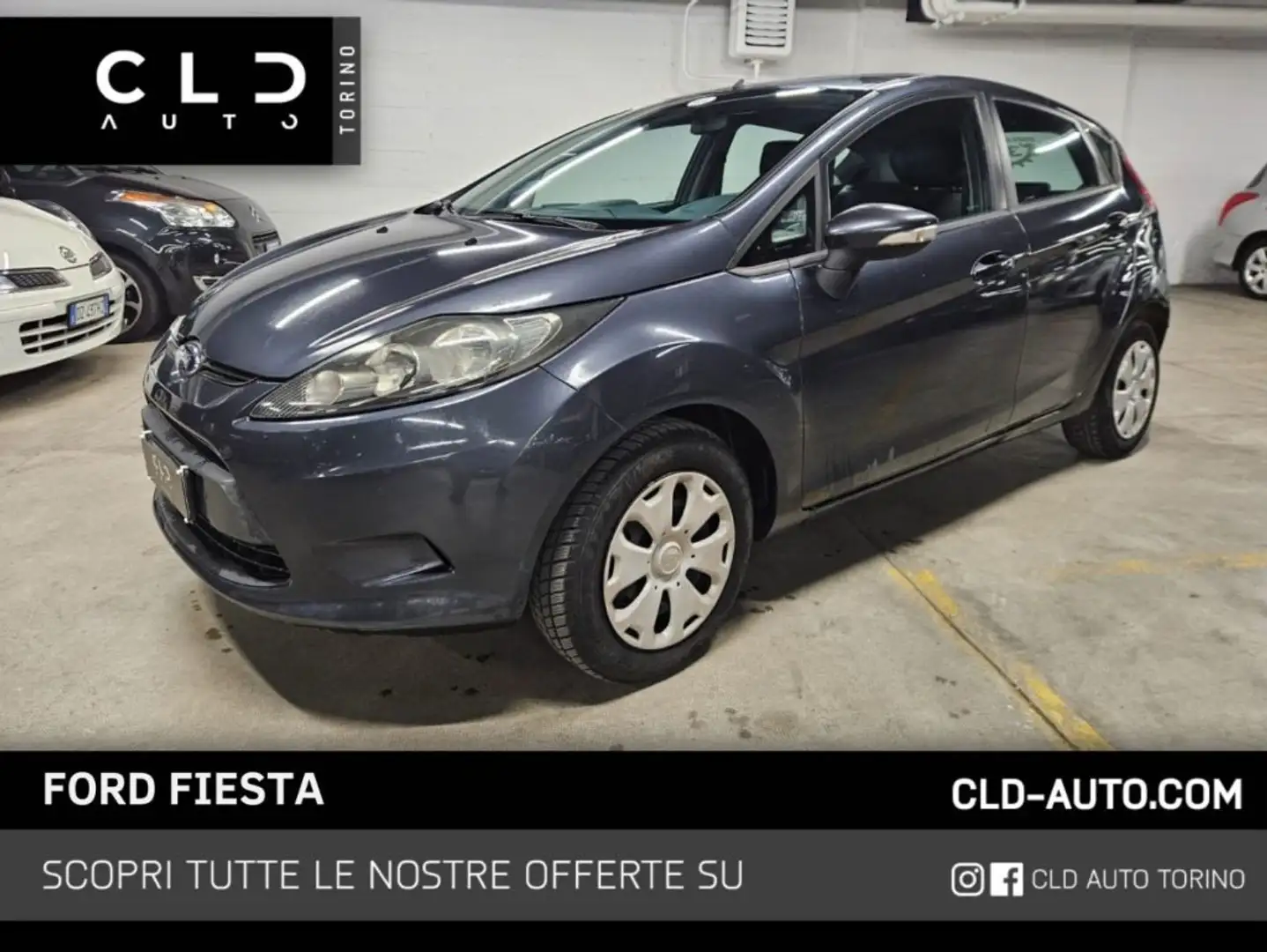 Ford Fiesta + 1.4 TDCi 68CV 5 porte Grigio - 1