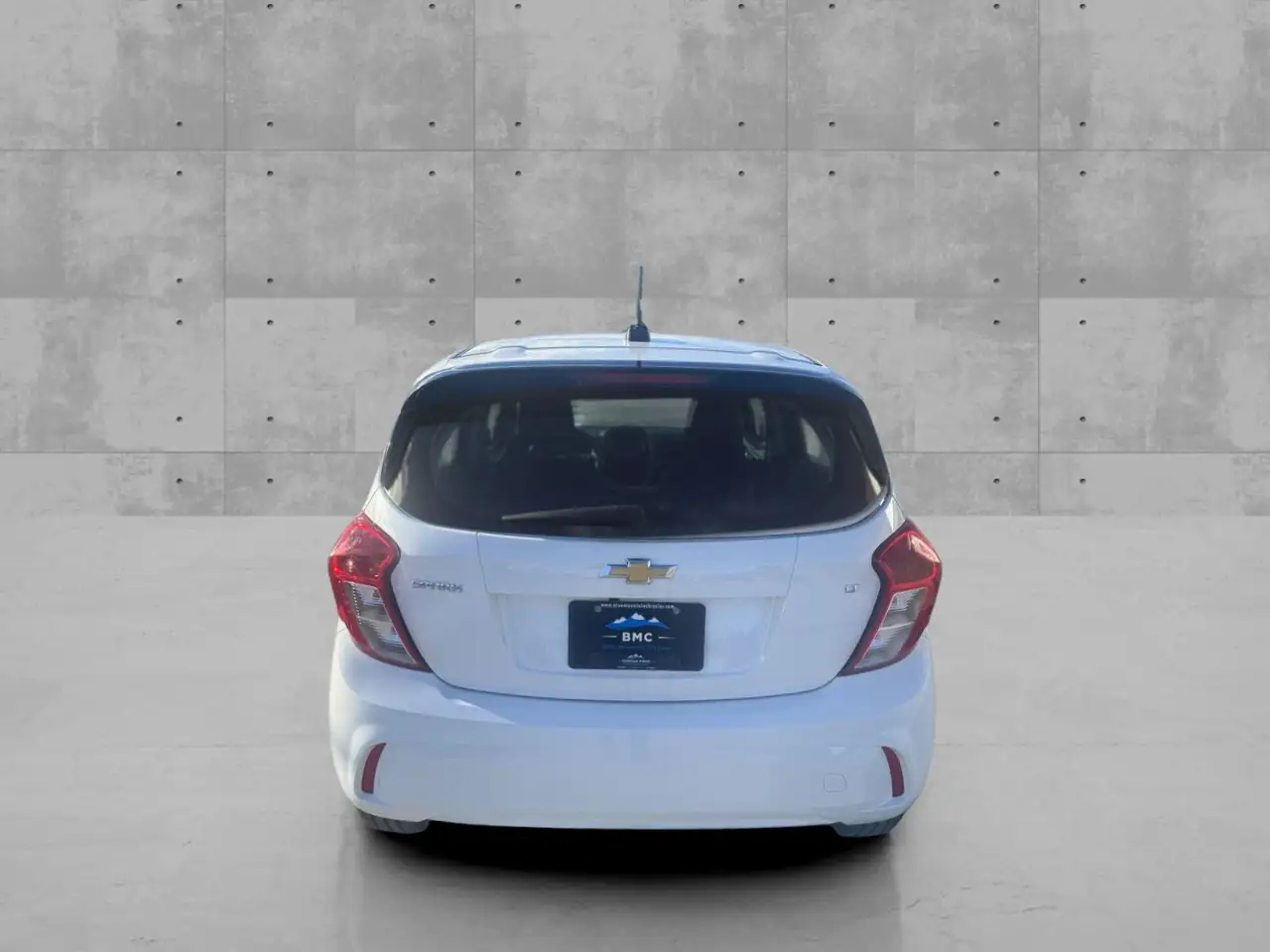 Chevrolet Spark снимка Chevrolet Spark