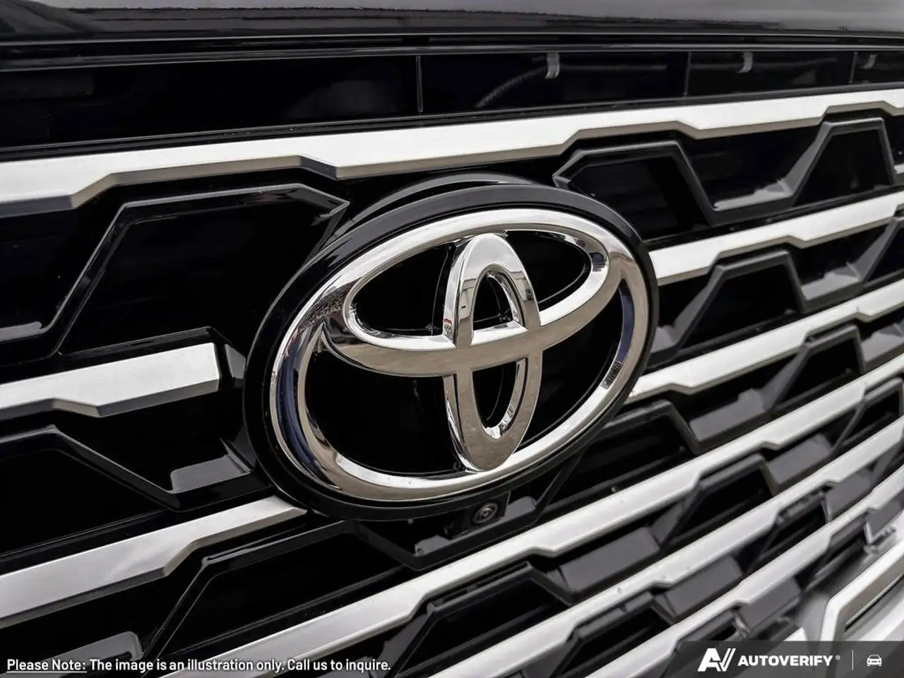 Toyota Tundra снимка Toyota Tundra