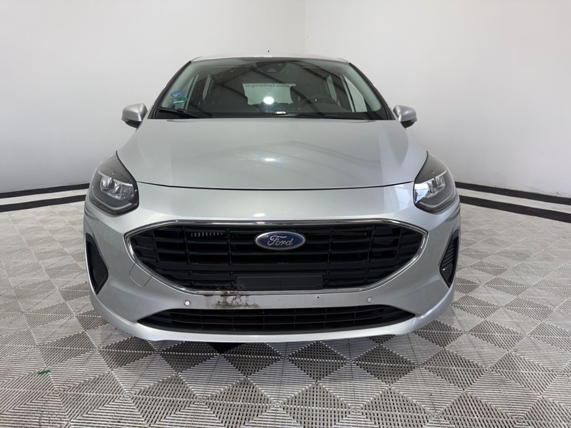 Ford Fiesta 1,0 EcoBoost 74kW Cool & Connect°1Hand — photo 2
