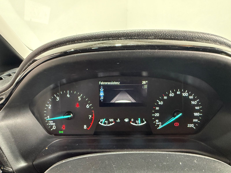 Ford Fiesta 1,0 EcoBoost 74kW Cool & Connect°1Hand — photo 10