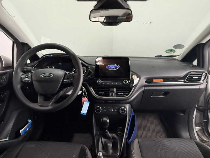 Ford Fiesta 1,0 EcoBoost 74kW Cool & Connect°1Hand — photo 7