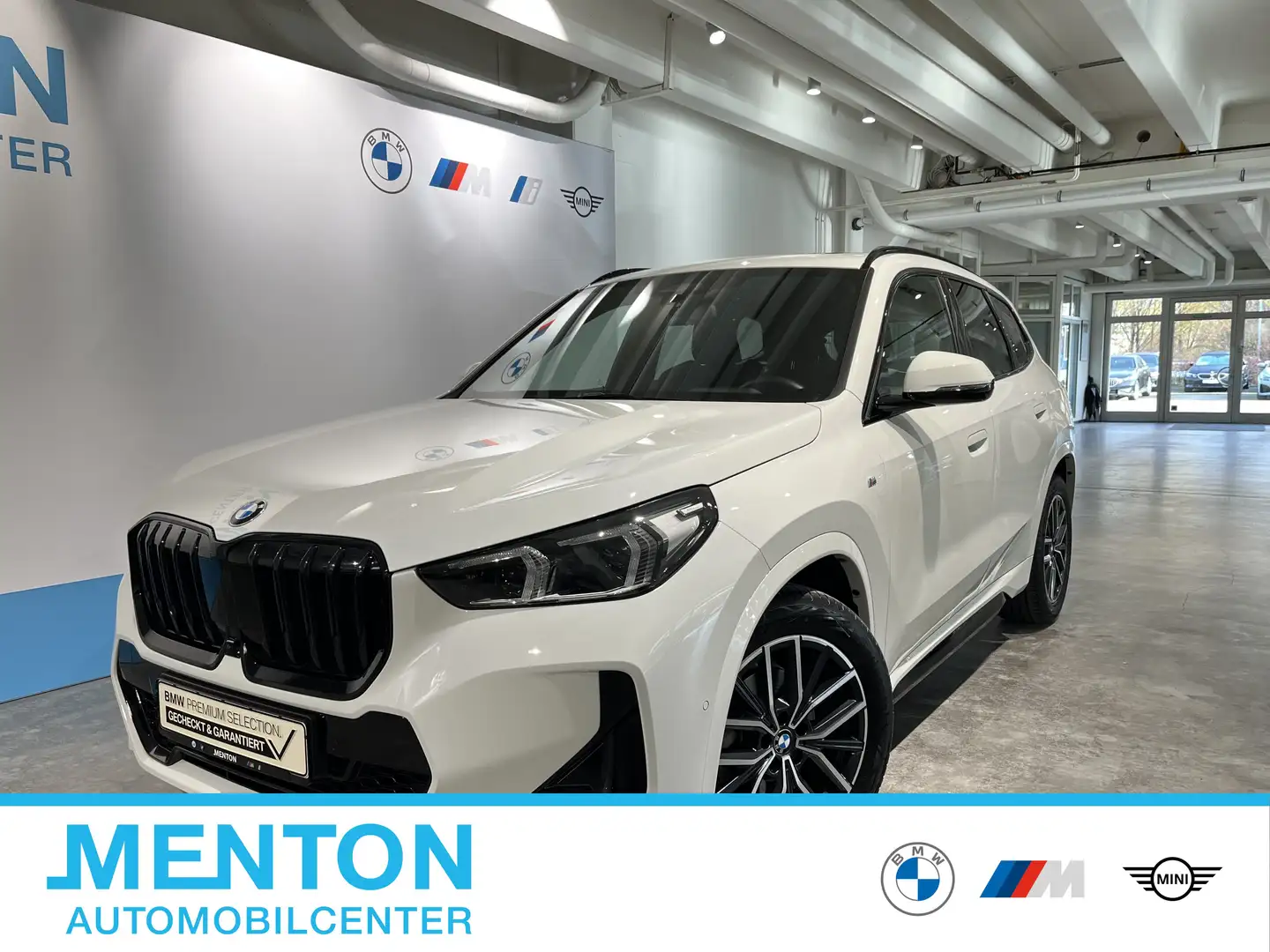 BMW X1 sDrive18i M Sportpaket/ad.LED/Panorama/Kamera Weiß - 1