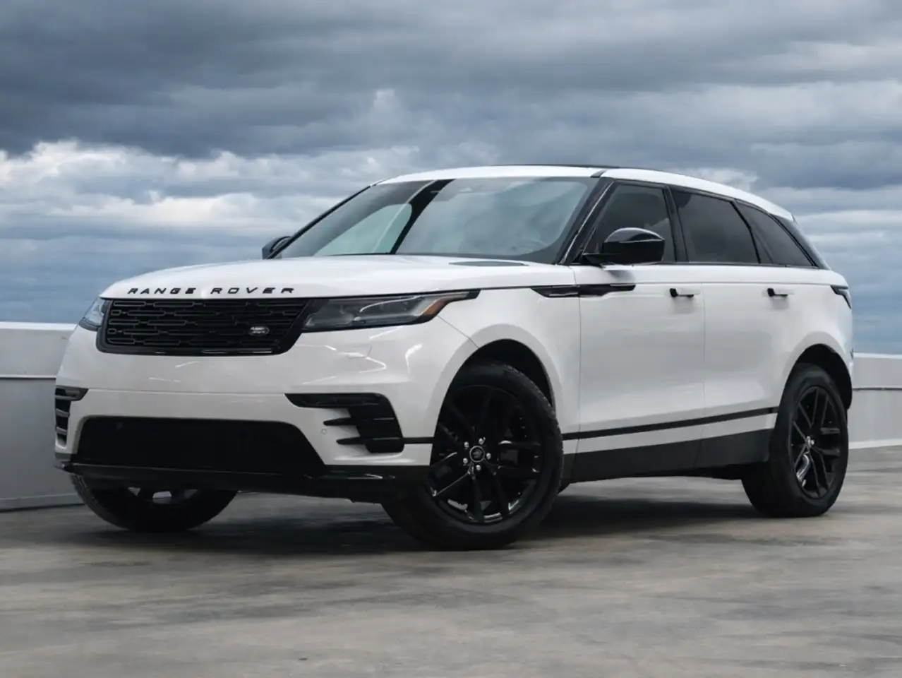 2025 Land Rover Range Rover Velar