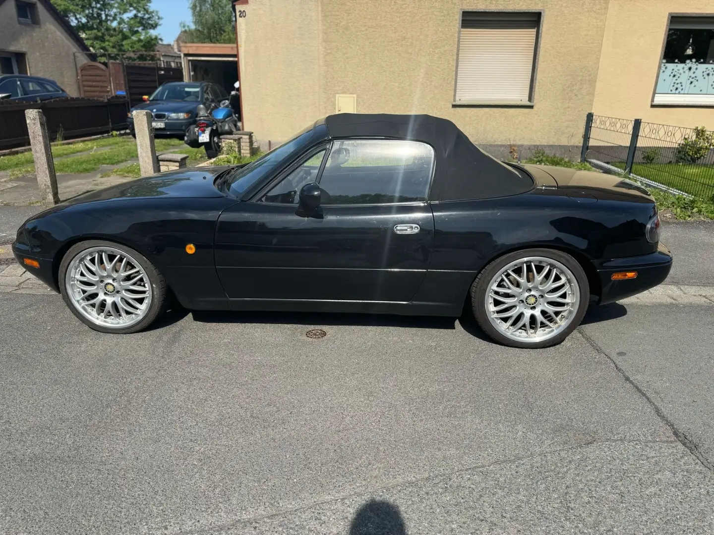Mazda MX-5 16V 131ps Tüv neu - 1