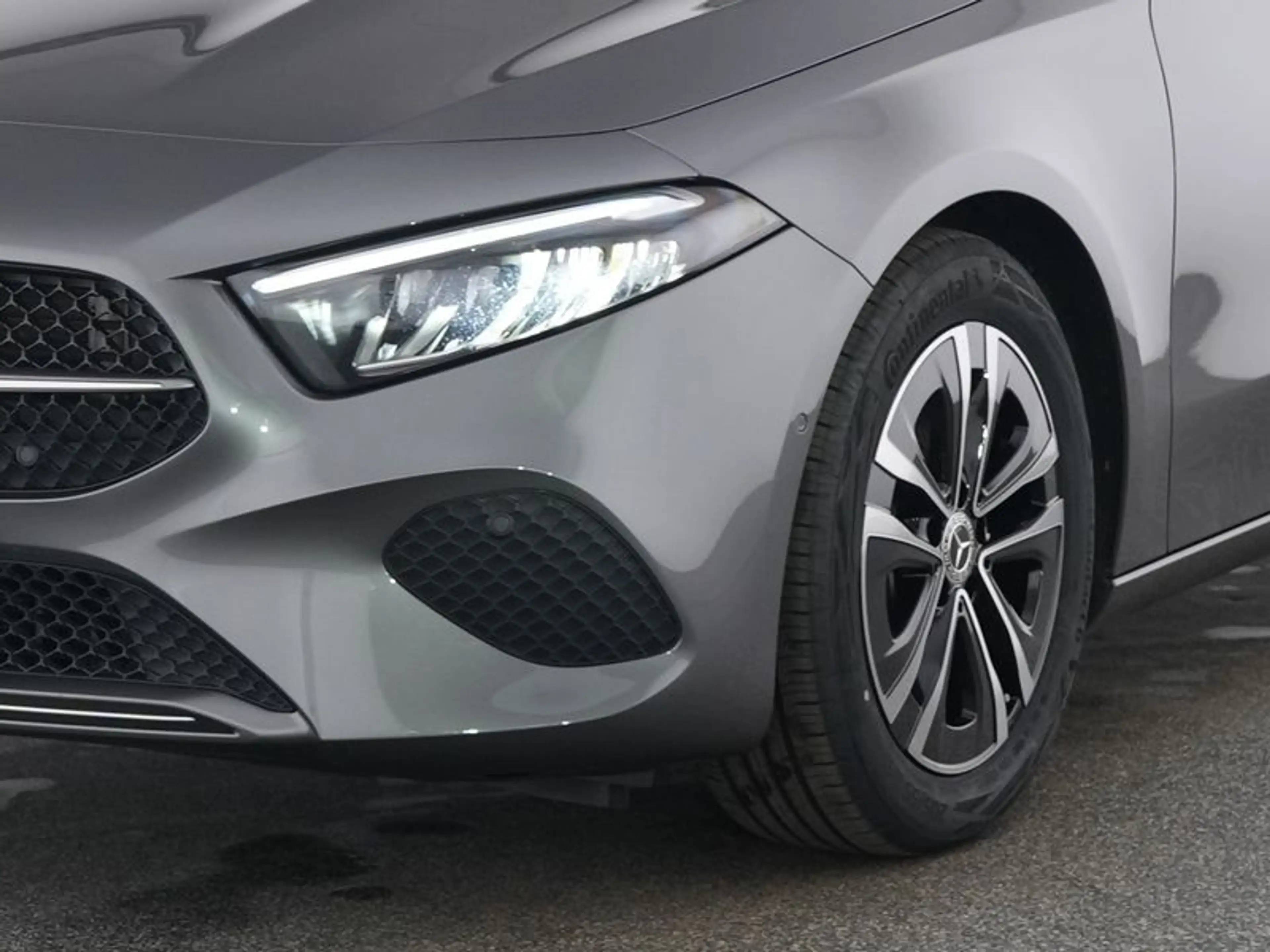 Mercedes-Benz A 180 Progressive/LED/Kamera/SHZ/Winter/17' — photo 4