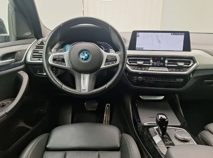 BMW X3 2025, foto 4