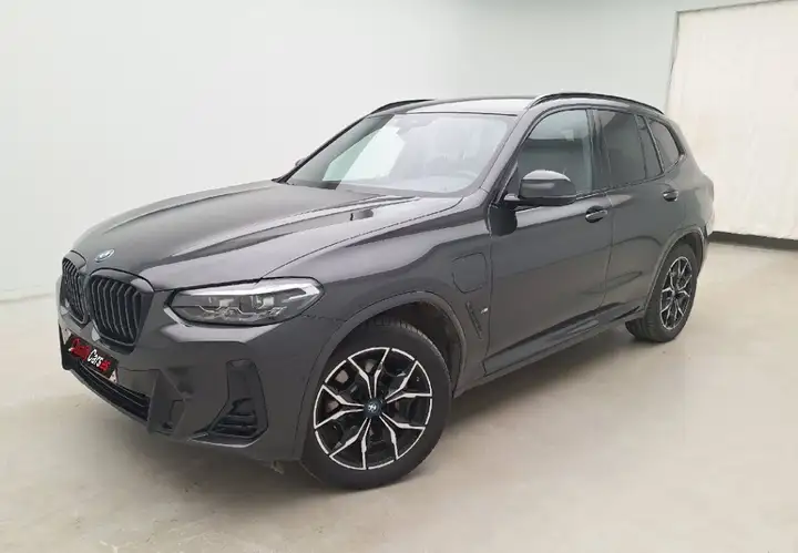 BMW X3 2025, foto 2