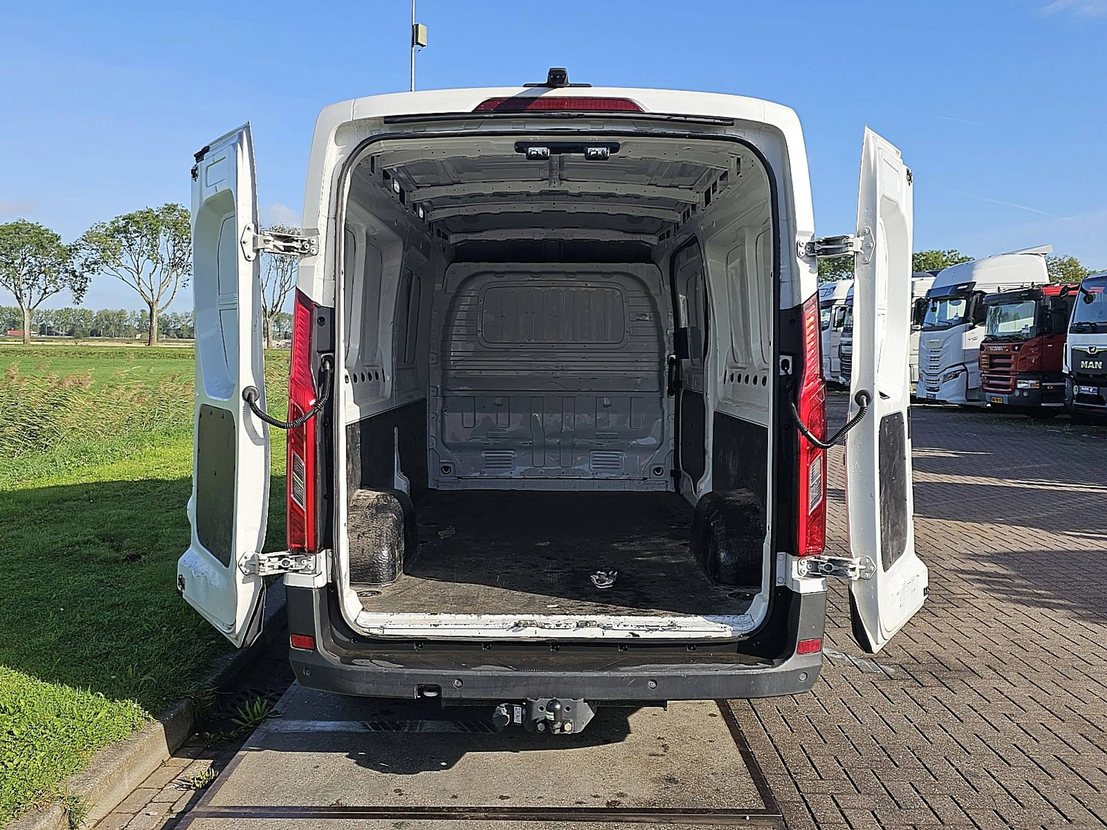 Maxus Deliver 9 2.0 CIT BPM vrij ac camera — photo 12
