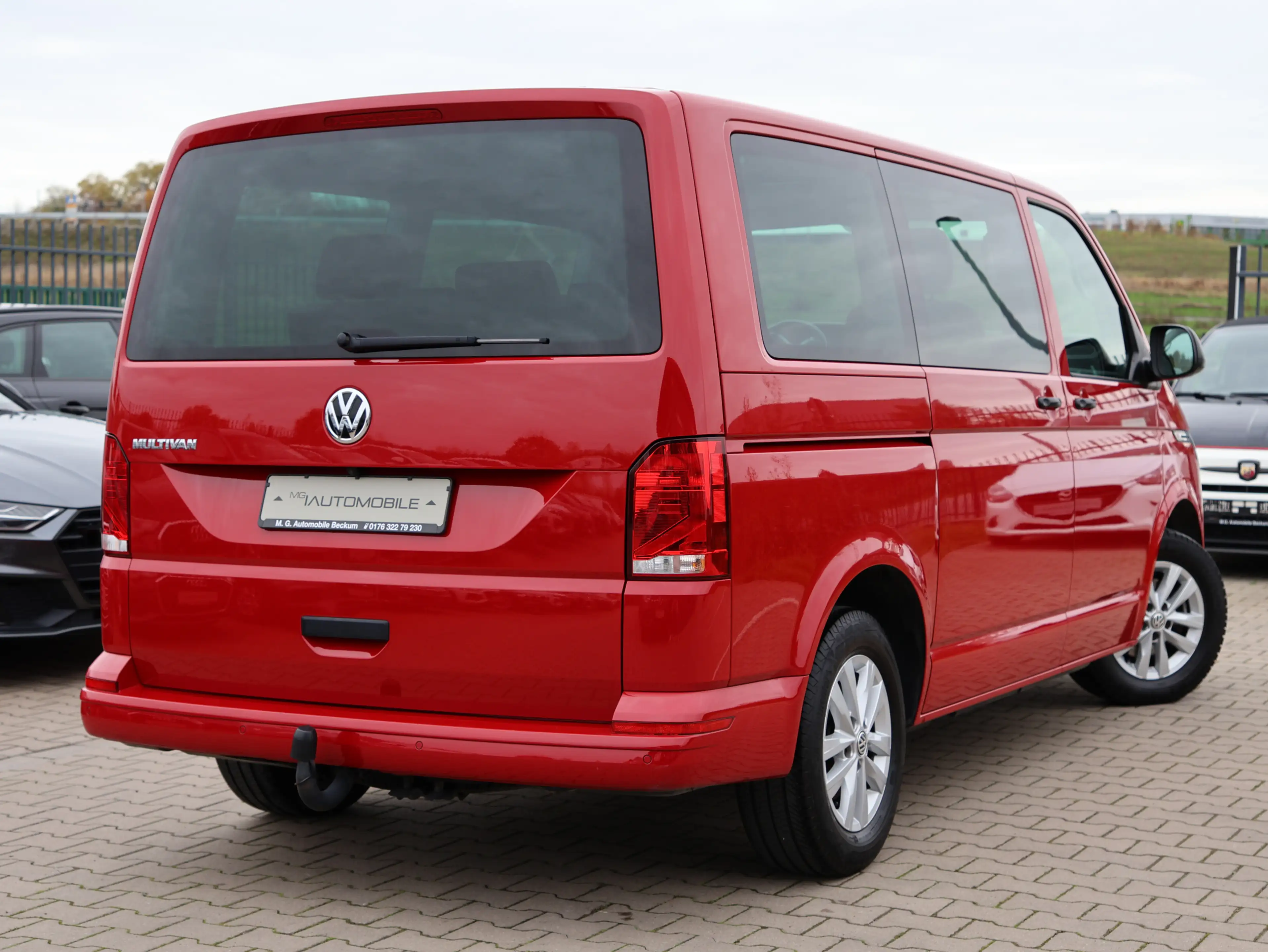 Volkswagen T6.1 Multivan 2.0 TDI DSG Family - NAVI KAMERA — photo 9