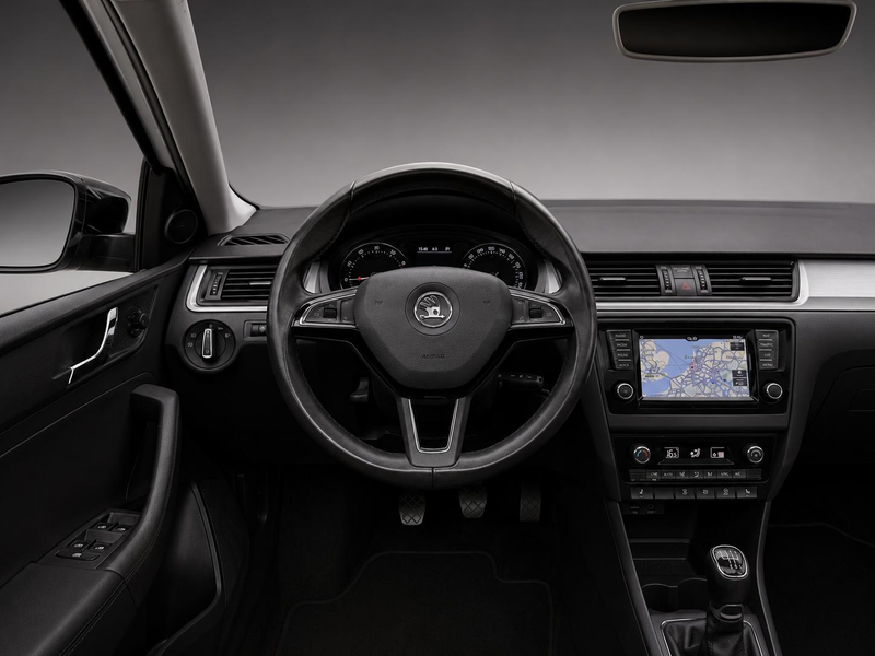 Skoda Rapid/Spaceback 1.2 TSI| Pano|CruiseControl|Navi|PDC|StoelVerwarmi — photo 4
