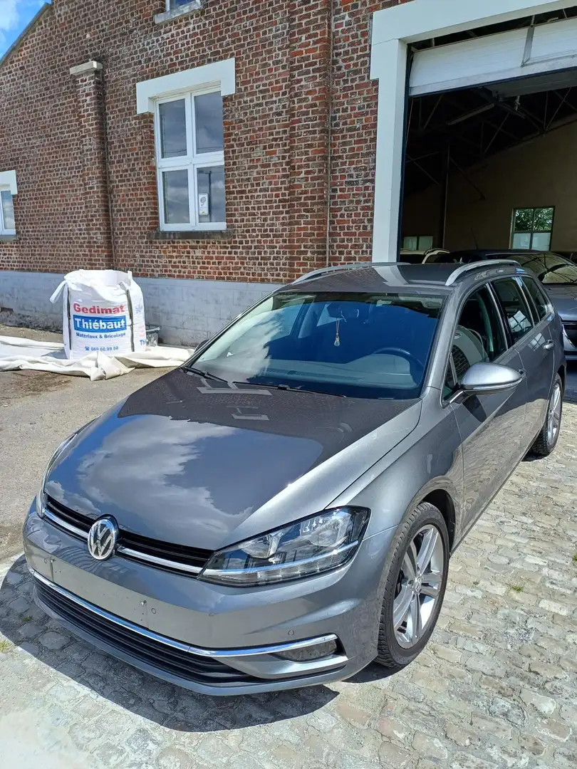 Volkswagen Golf Variant 1.6 SCR TDi Comfortline Automatique Gris - 1