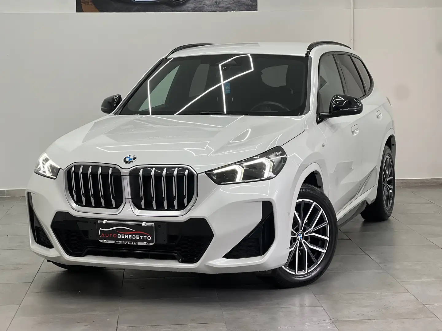 BMW X1 X1 U11 sdrive18d MSport Edition Balance auto Blanc - 1