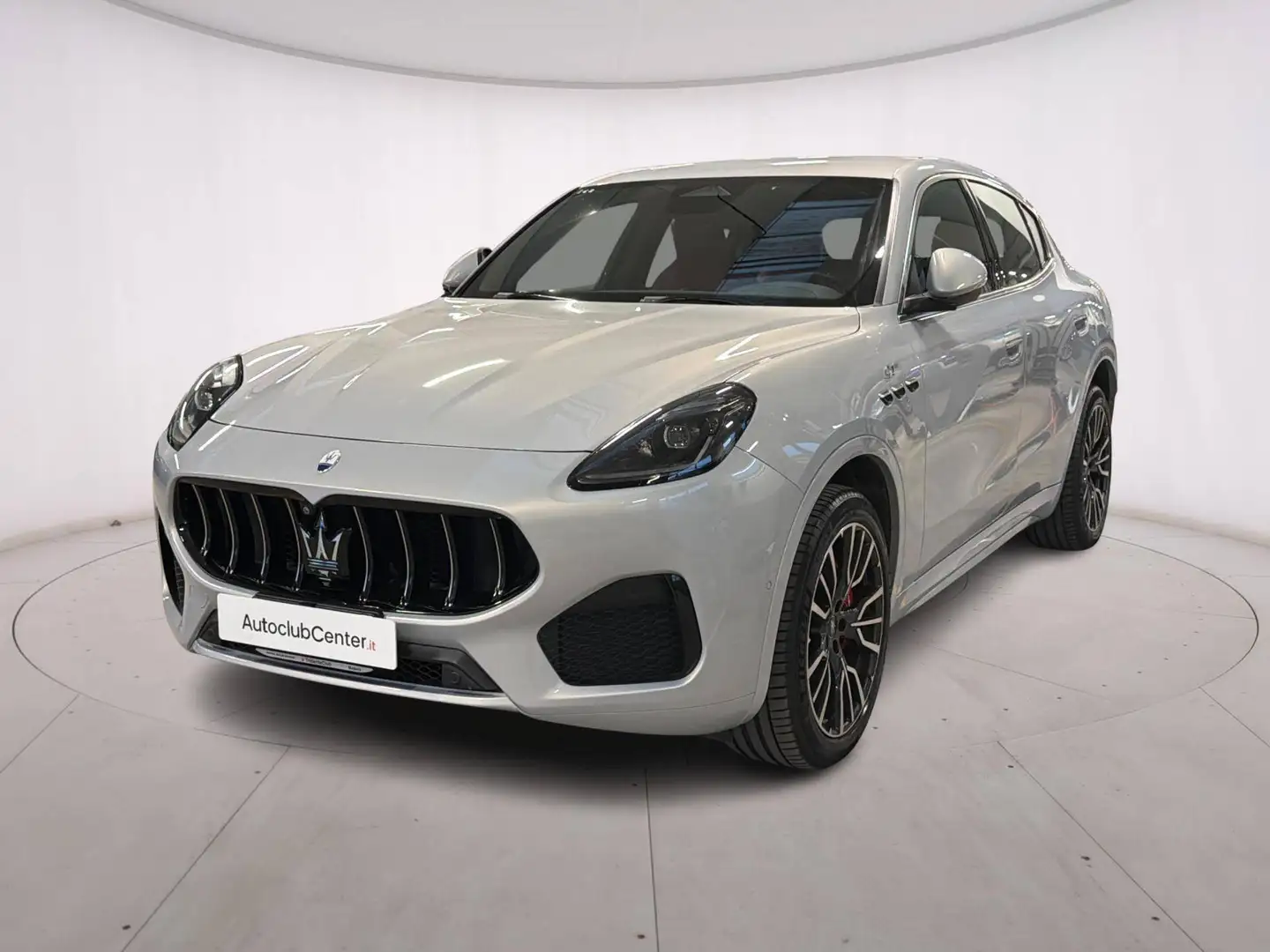 Maserati Grecale 2.0 mhev GT 300cv Blanc - 1