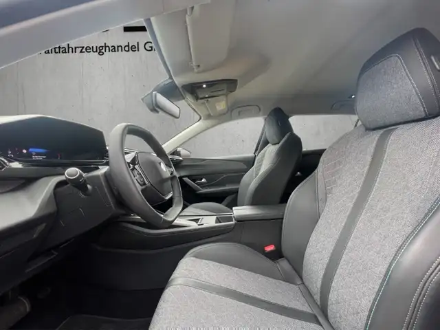 Peugeot 408 view 9