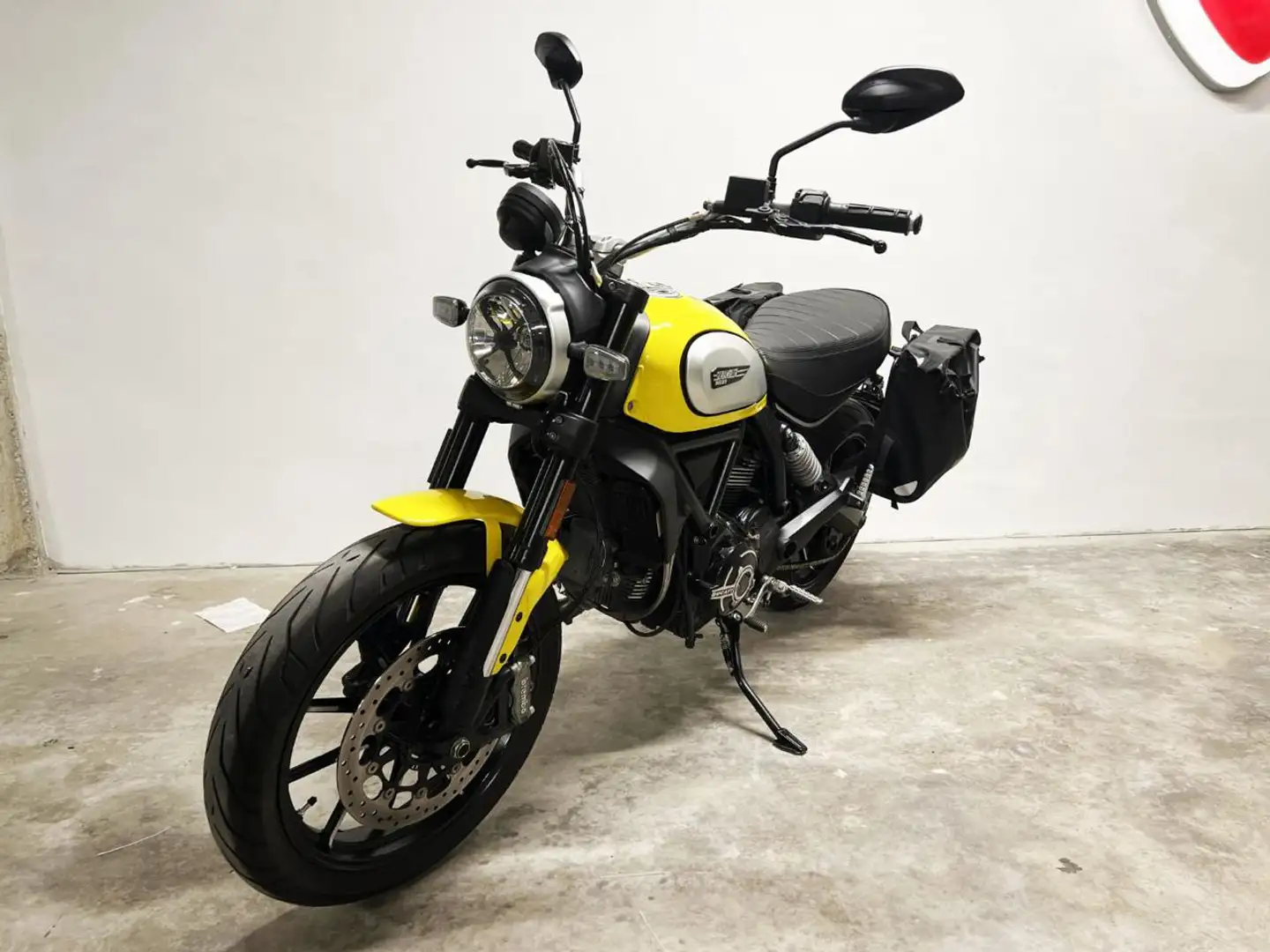 Ducati Scrambler Icon giallo Giallo - 2