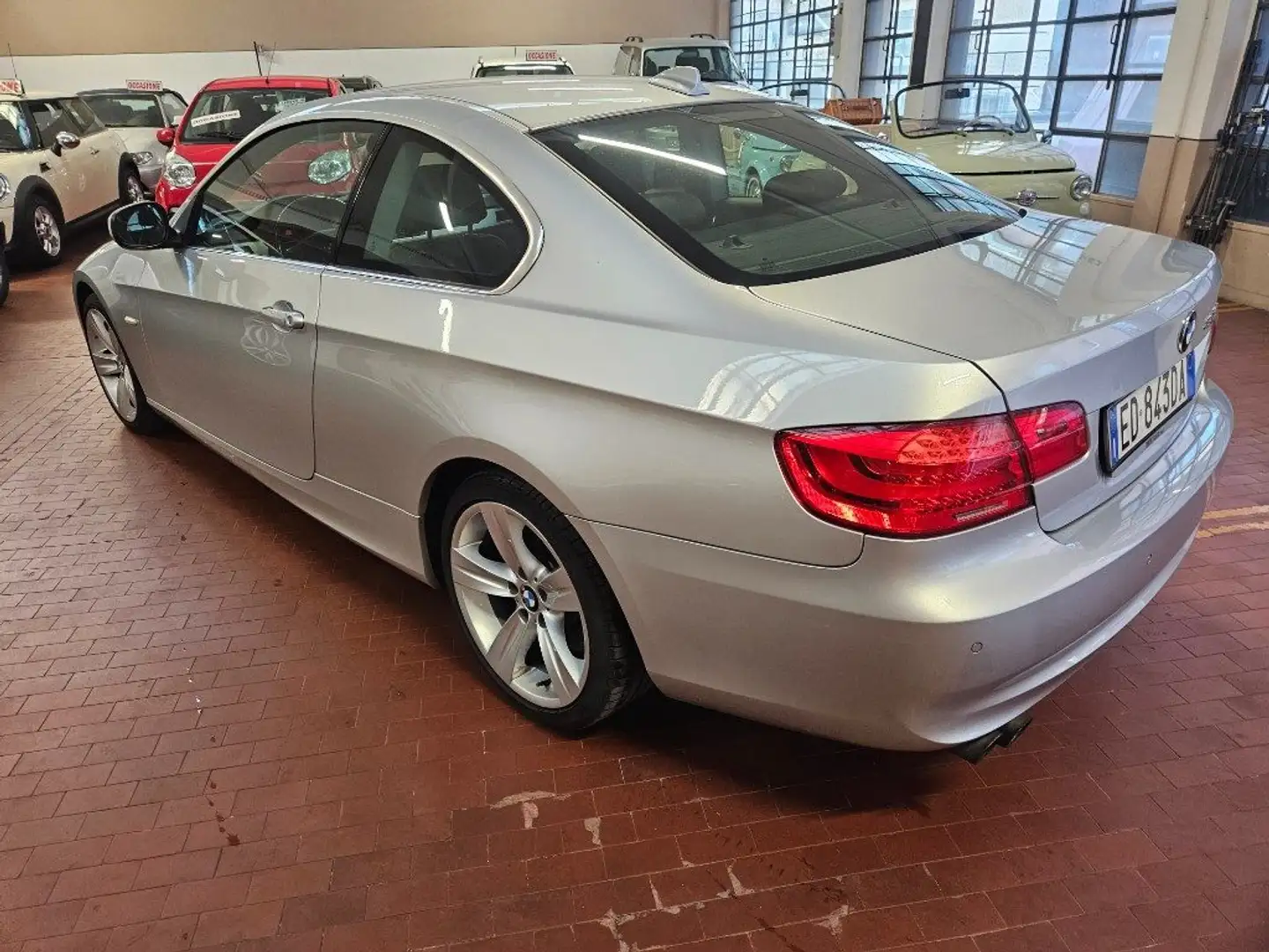 BMW 325 D Coupé Msport AUTOM. Argento - 2
