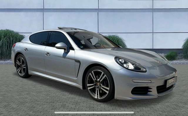 Imagine Porsche Panamera Panamera PDK