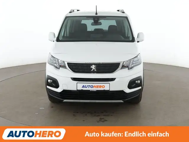 Peugeot Rifter view 9