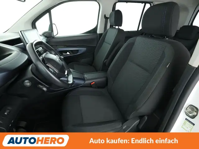 Peugeot Rifter view 10