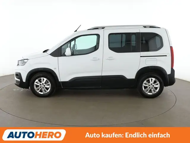 Peugeot Rifter view 3