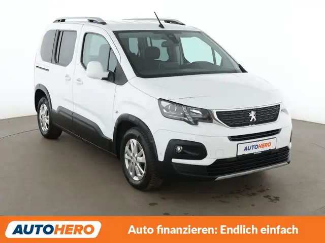 Peugeot Rifter view 8