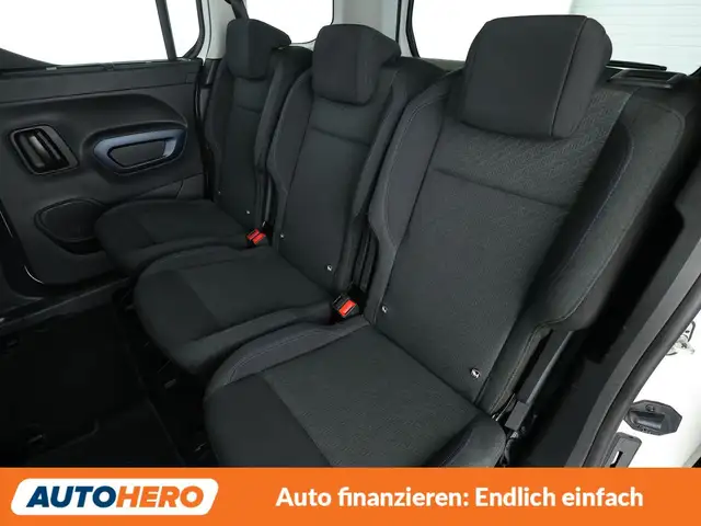 Peugeot Rifter view 14
