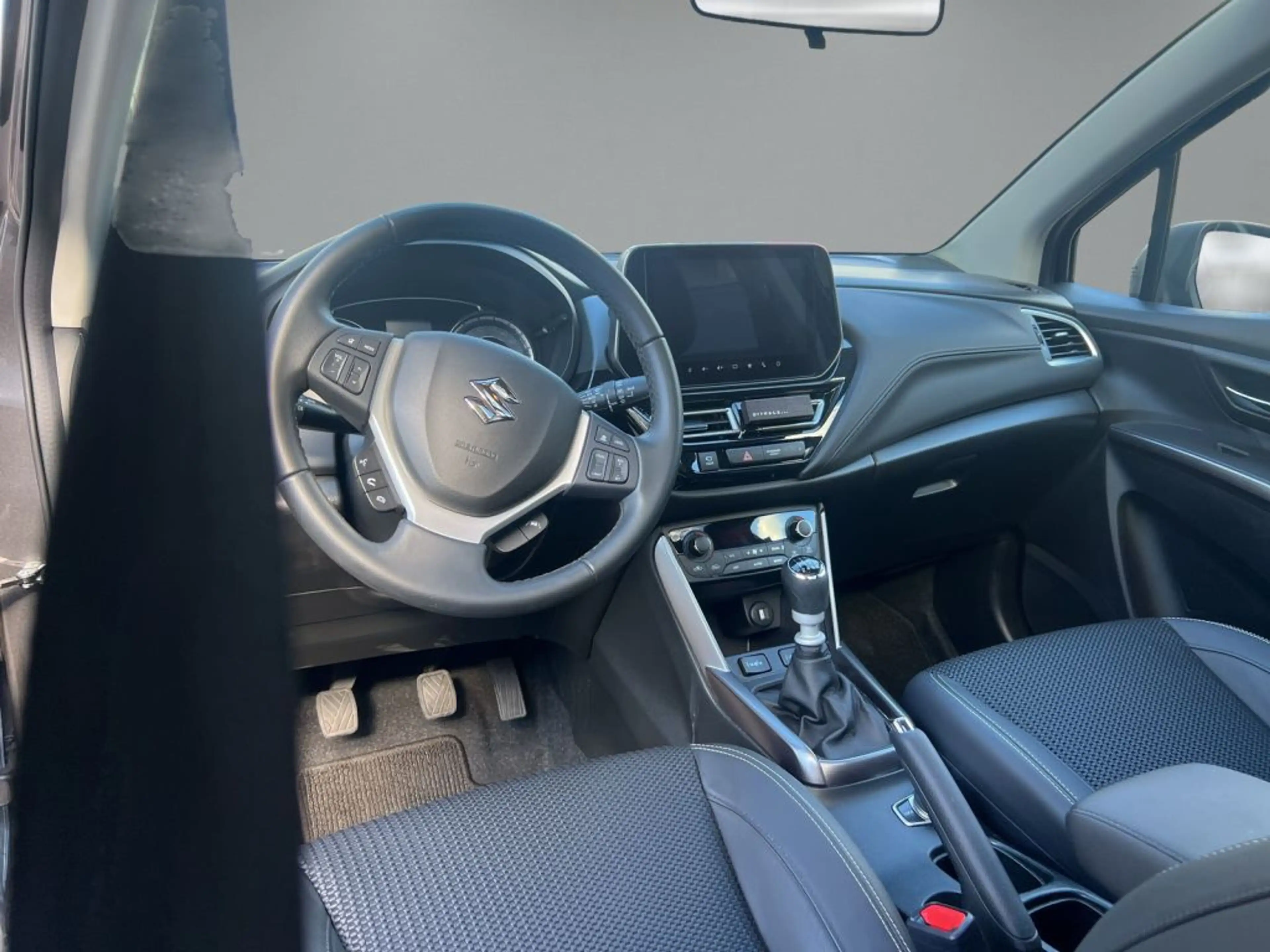Suzuki S-Cross 1.4 Boosterjet Hybrid ALLGRIP Comfort+ — photo 8