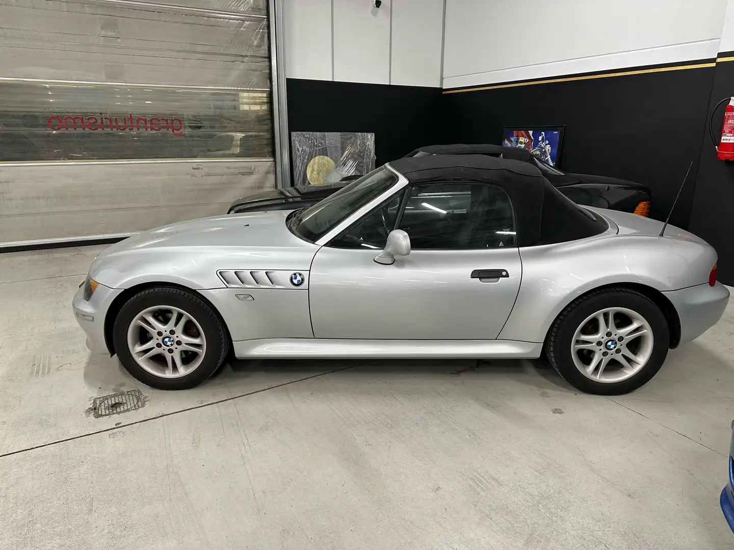 BMW Z3 Roadster 1.9 118cv youngtimer M sport Gris - 2