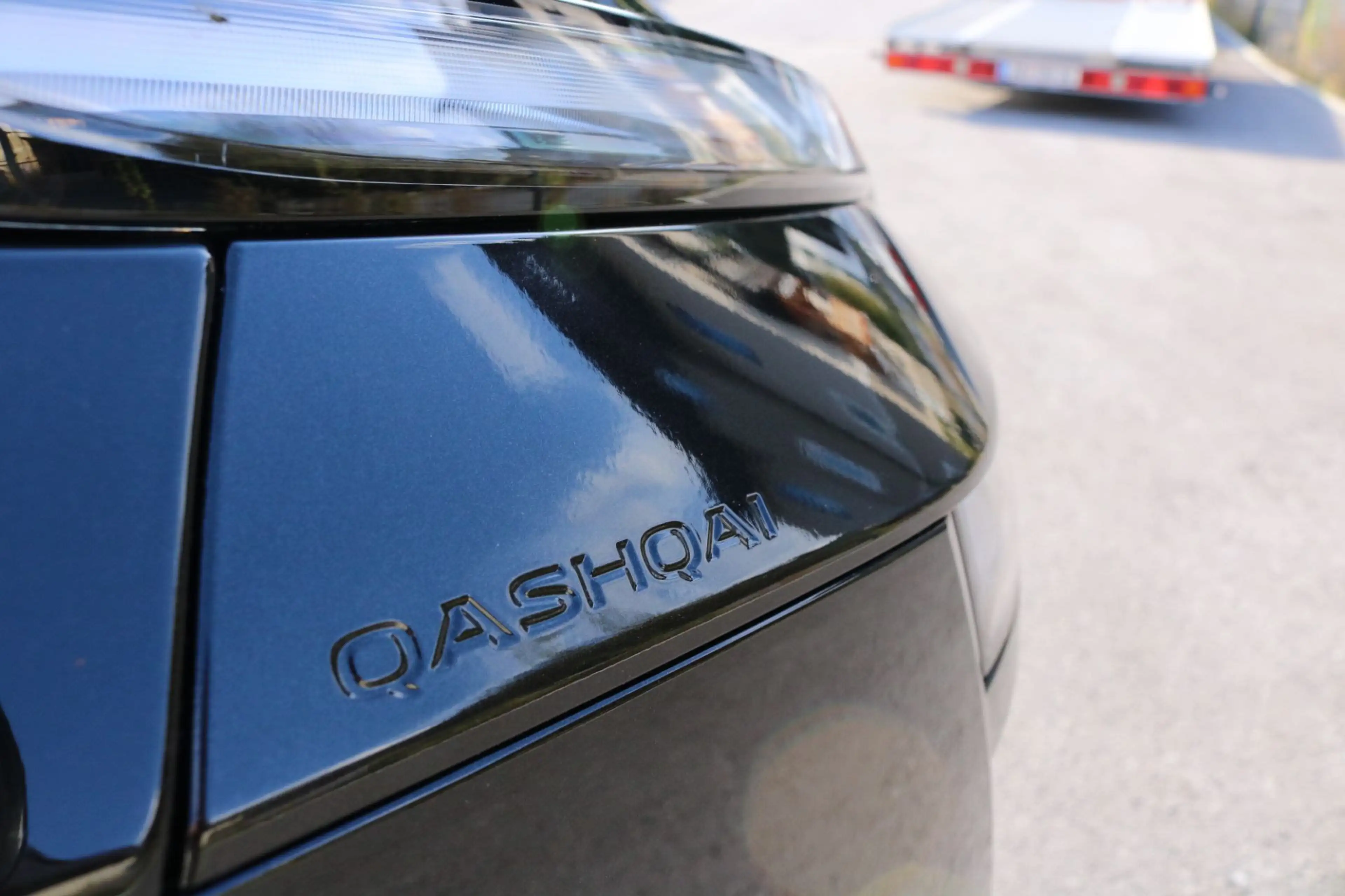 Nissan Qashqai 1,3 DIG-T MHEV N-Connecta — photo 12
