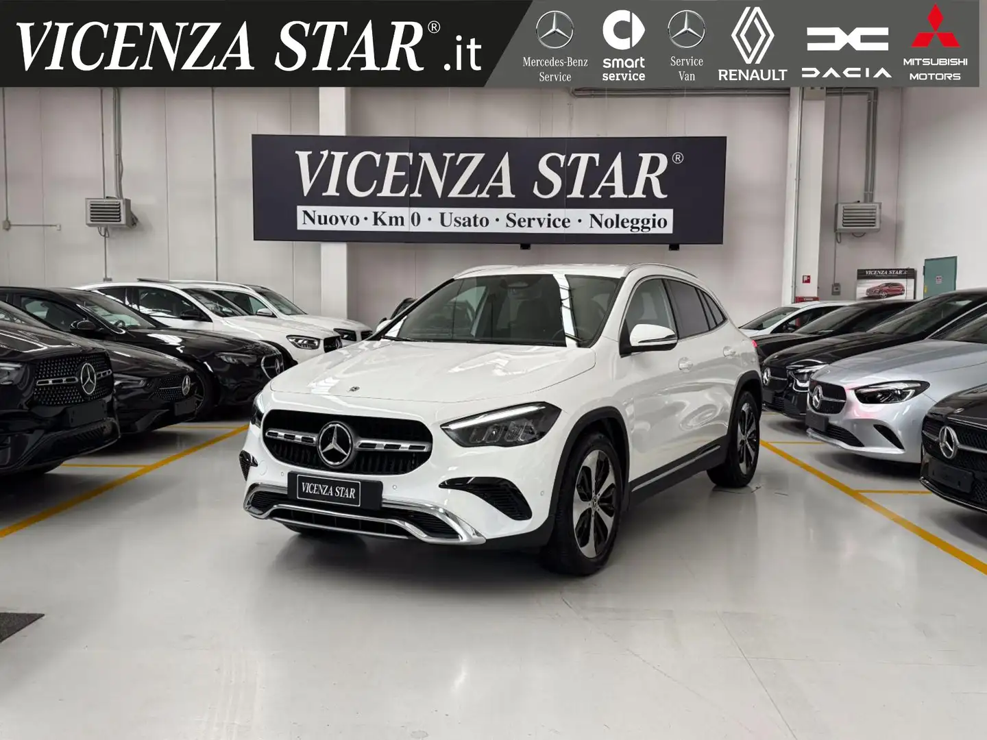 Mercedes-Benz GLA 180 d ADVANCED SPORT Bianco - 1