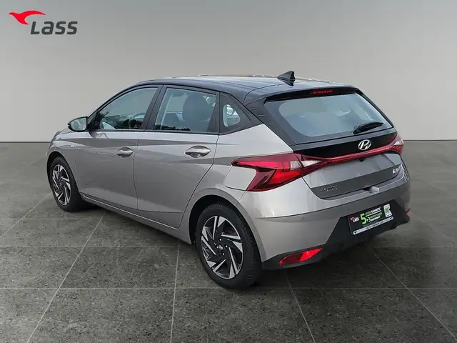 Hyundai I20 view 4
