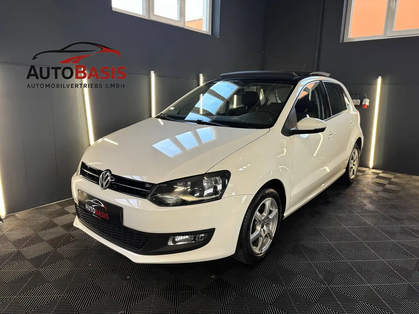 Volkswagen Polo Comfortline 1.2 Panorama-Glasdach/Klima/Neues Service/Neues Pickerl Weiß - 1