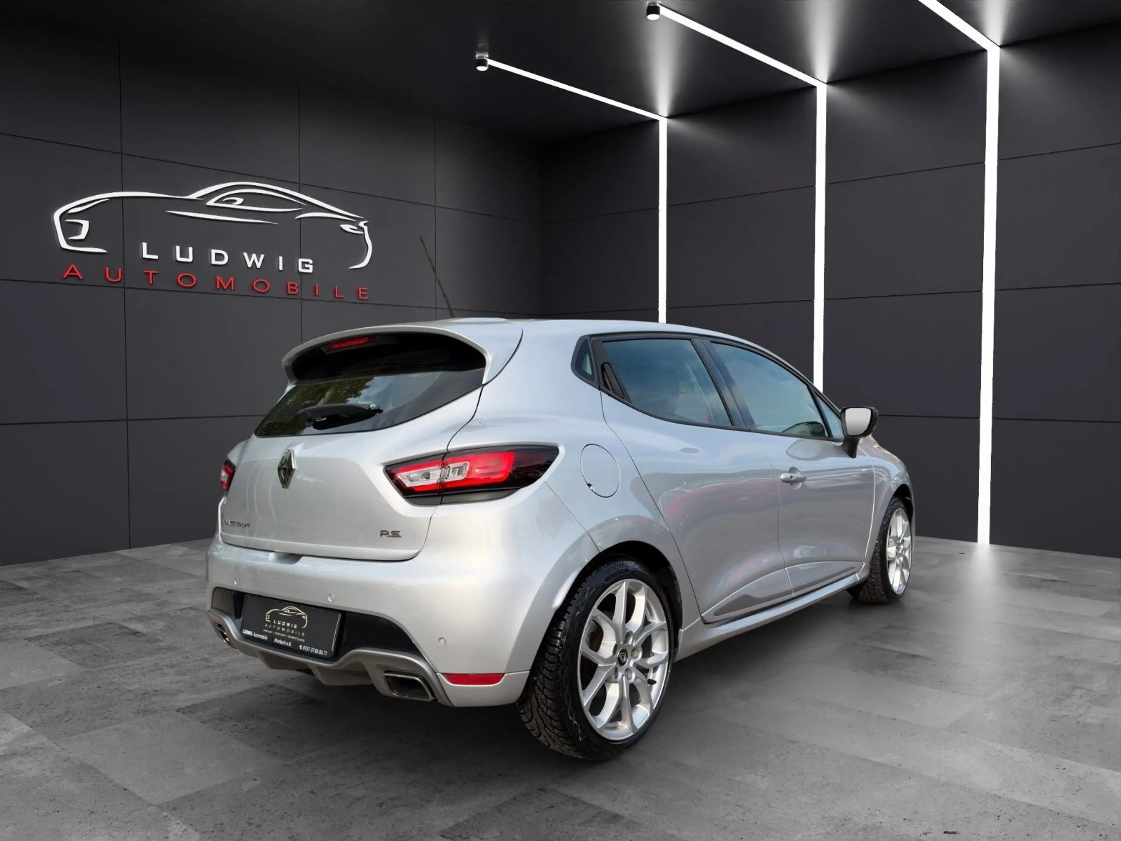Renault Clio ENERGY TCe 200 EDC R.S. / KAMERA / TRAUM — photo 7