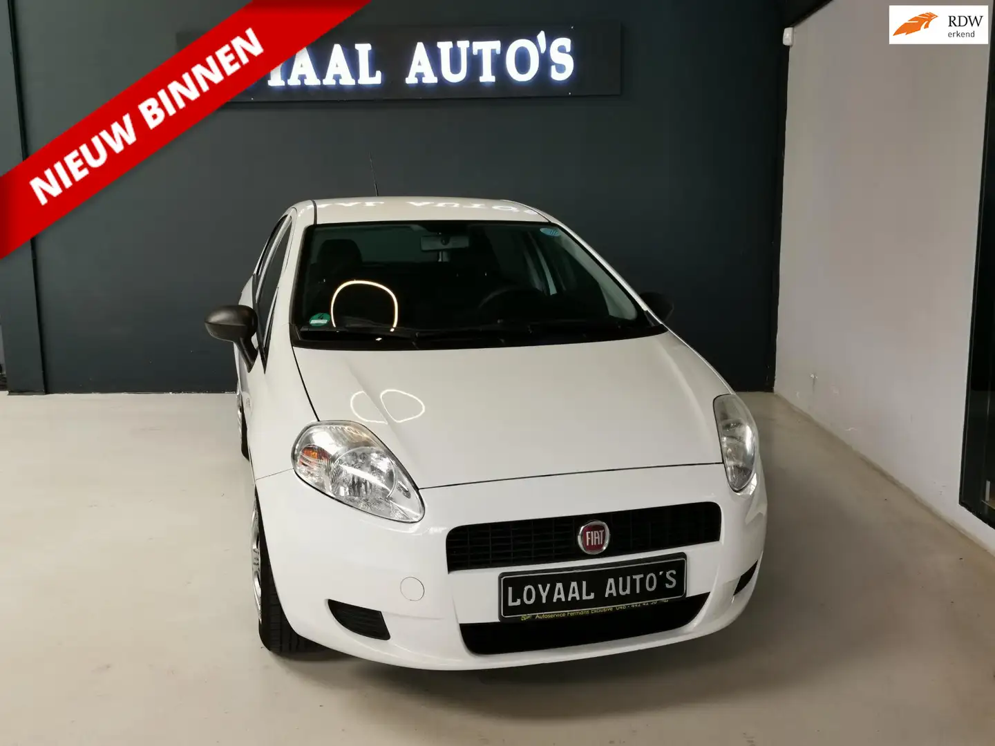 Fiat Punto Evo 1.2 Pop | AIRCO | ELEK.RAMEN | APK. Wit - 1