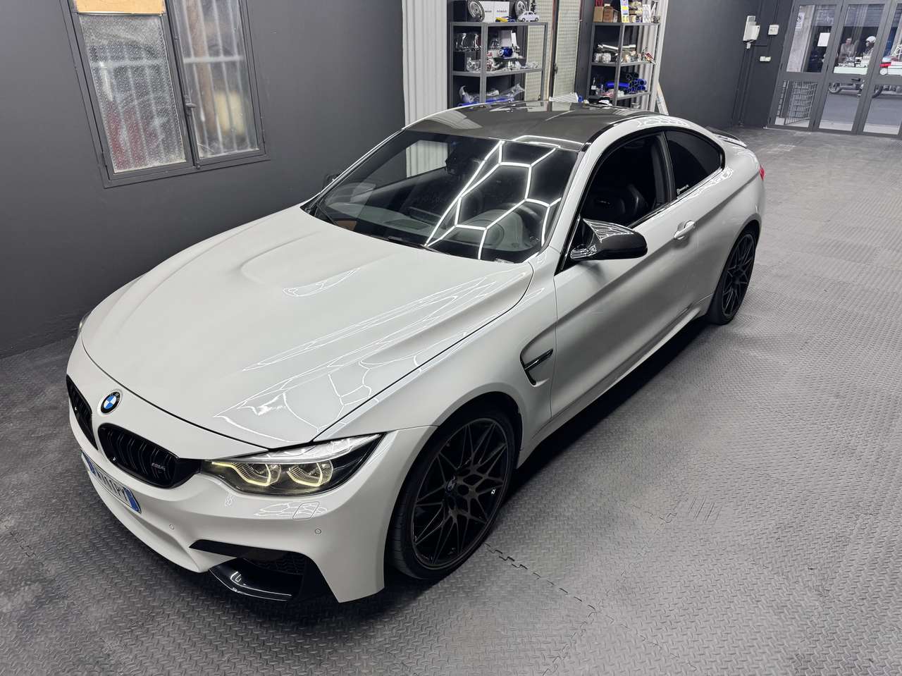 BMW M4 competition dkg
