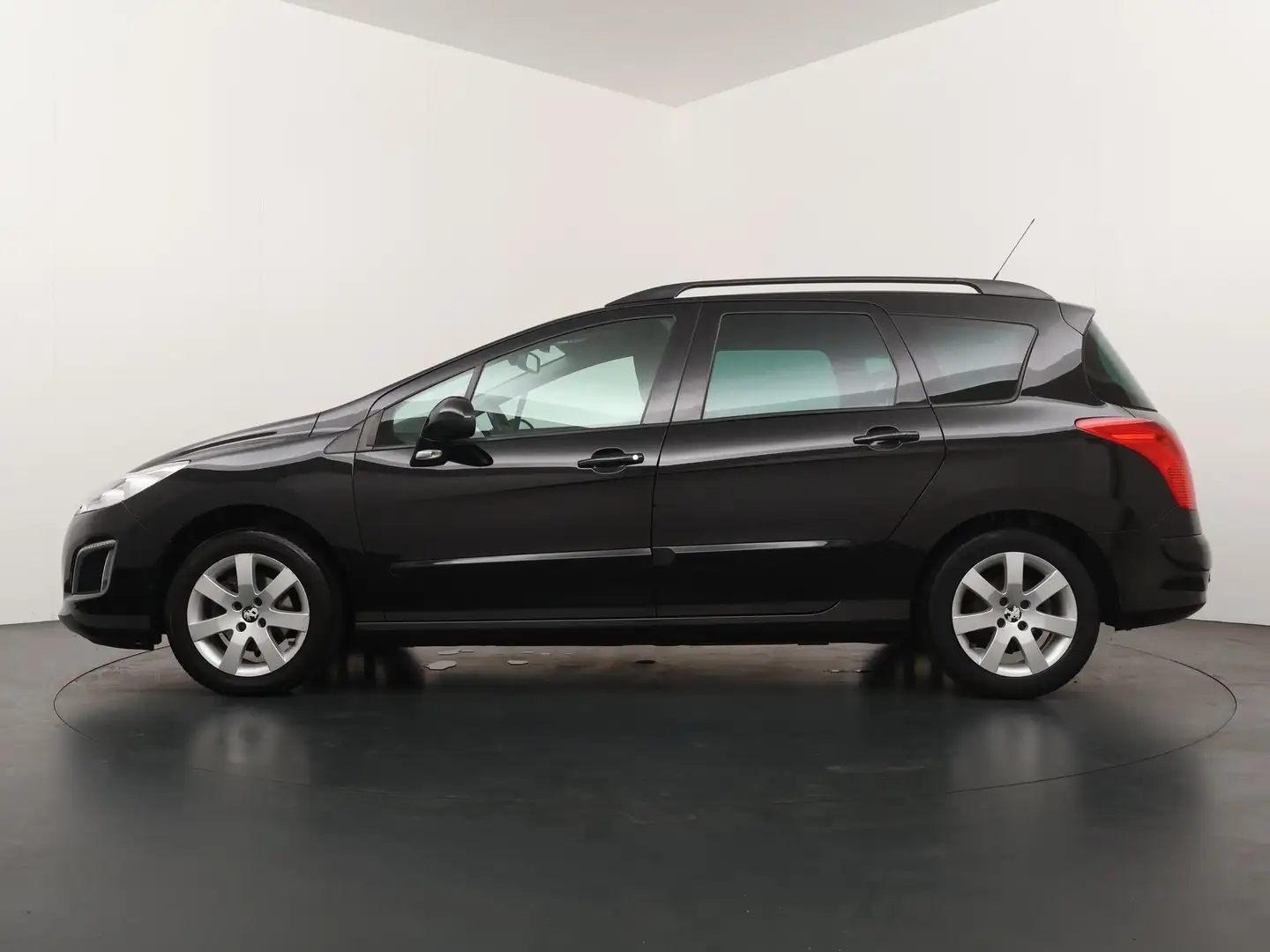 Peugeot 308 SW 1.6 VTi Active - Navigatie - Climate Control - Zwart - 2