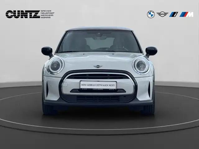 Mini Cooper Cooper view 3