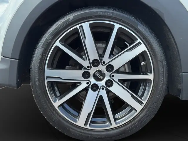 Mini Cooper Cooper view 13