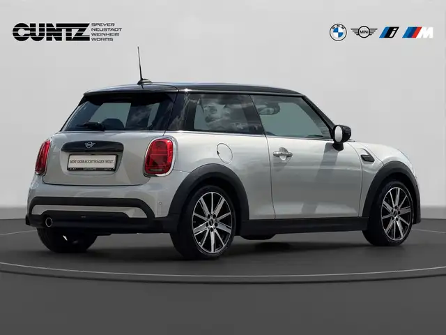 Mini Cooper Cooper view 6