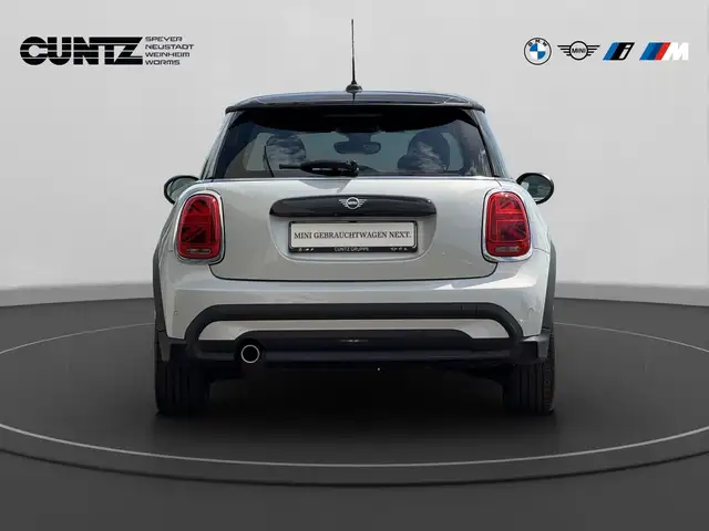 Mini Cooper Cooper view 7