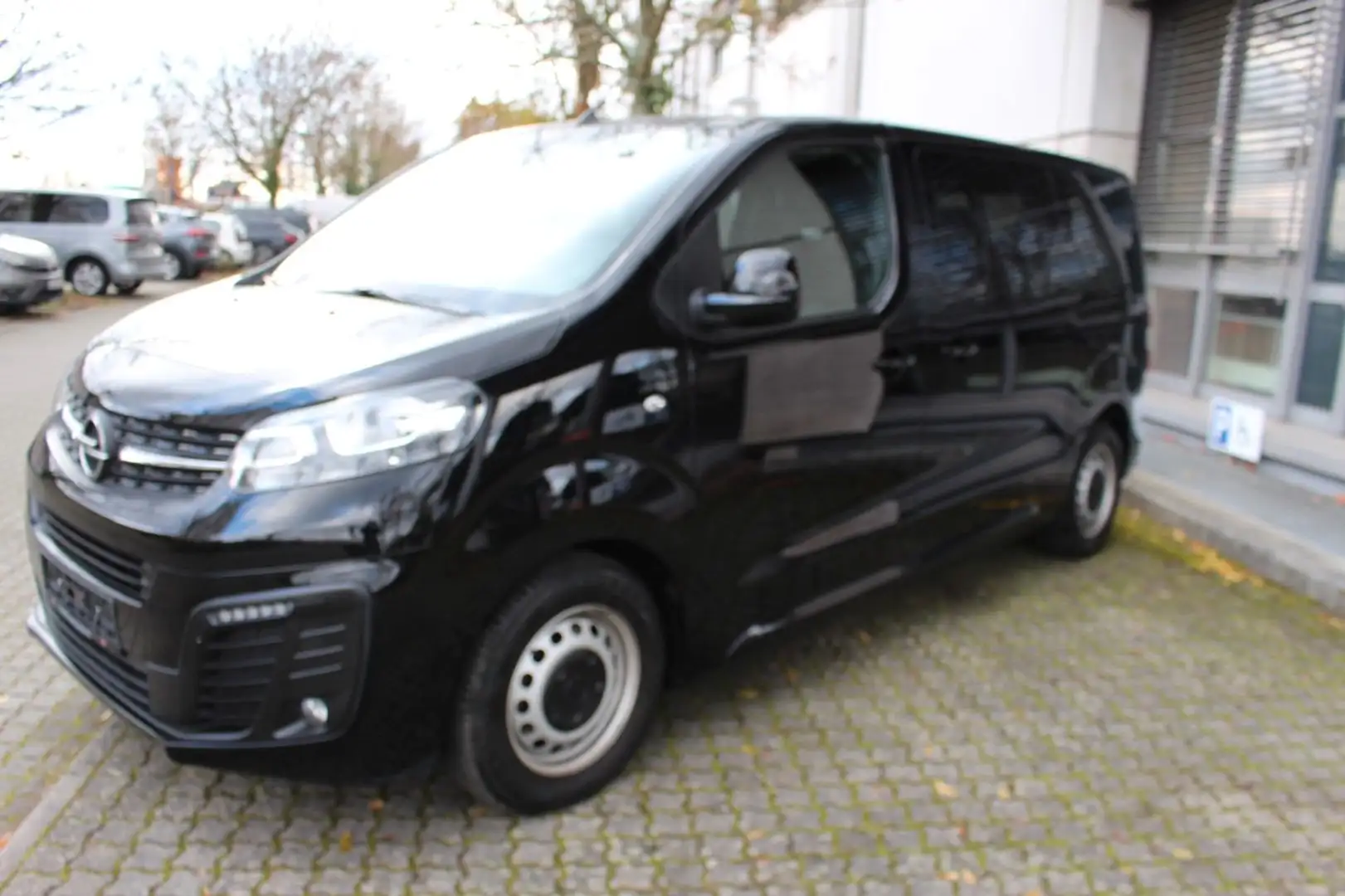 Opel Vivaro Kombi M~  1 Hand ~ navi~kamera Schwarz - 1