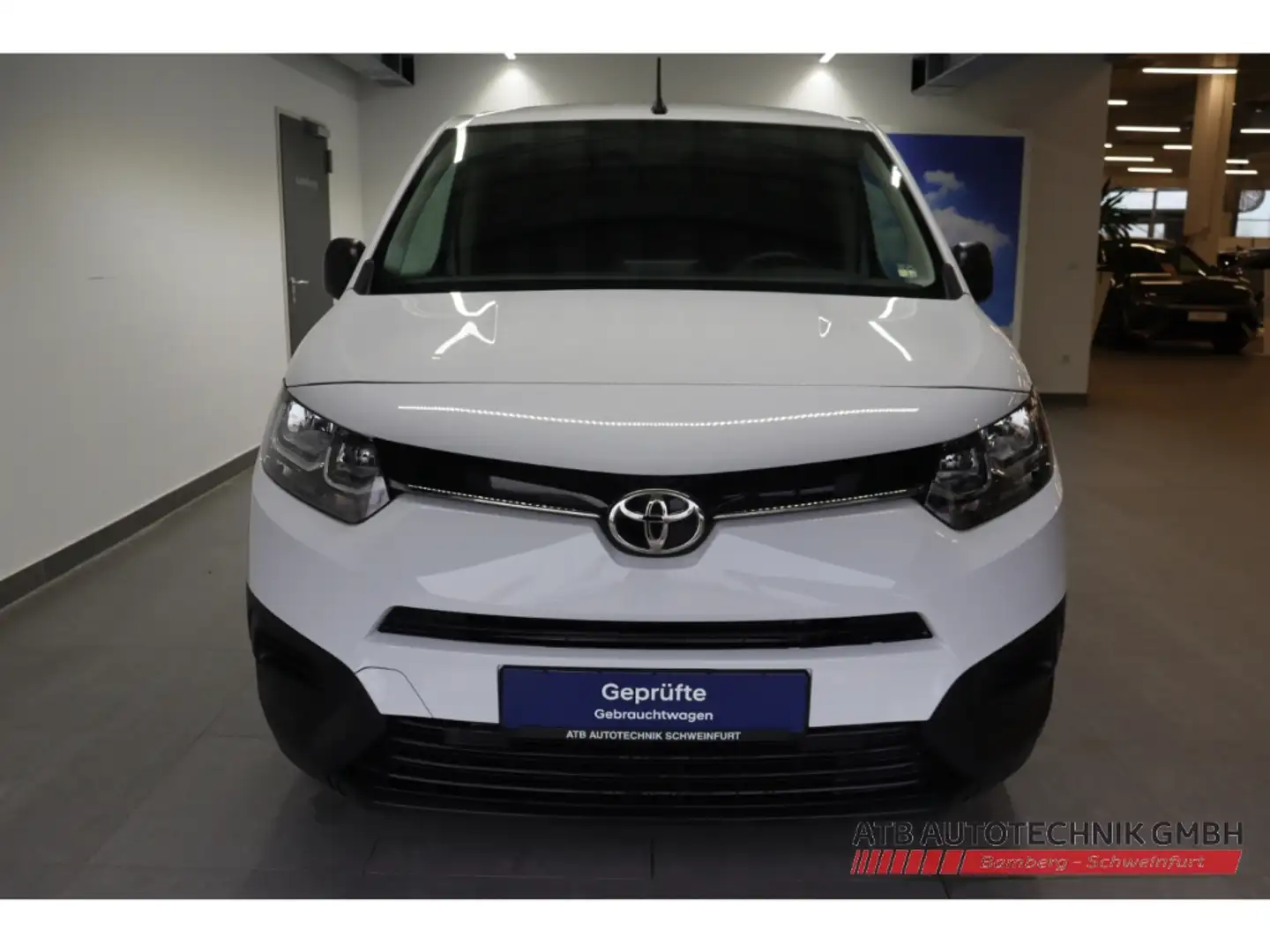 Toyota Proace City L1 1,2-l Turbo S&S Duty DAB Klima Fehér - 2