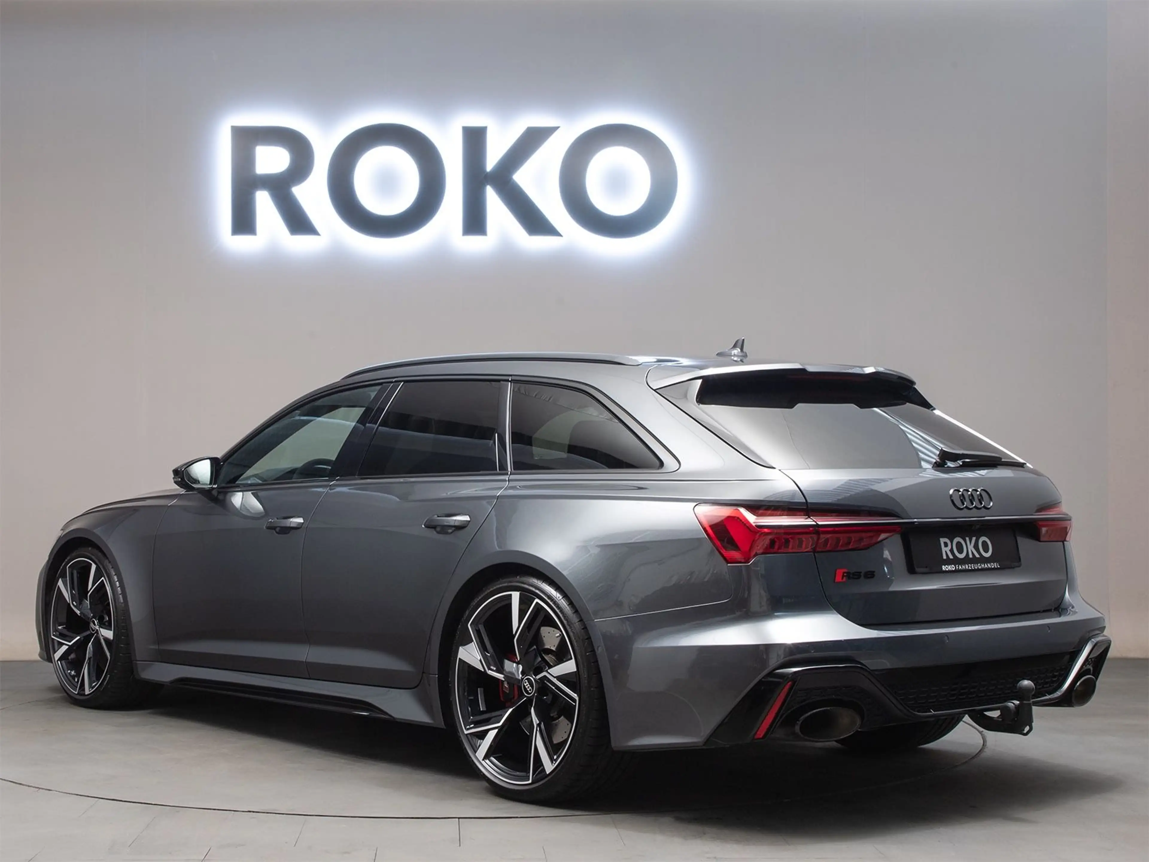 Audi RS6 Avant DYNAMIK Memory B&O Laser HuD Pano 360° — photo 7