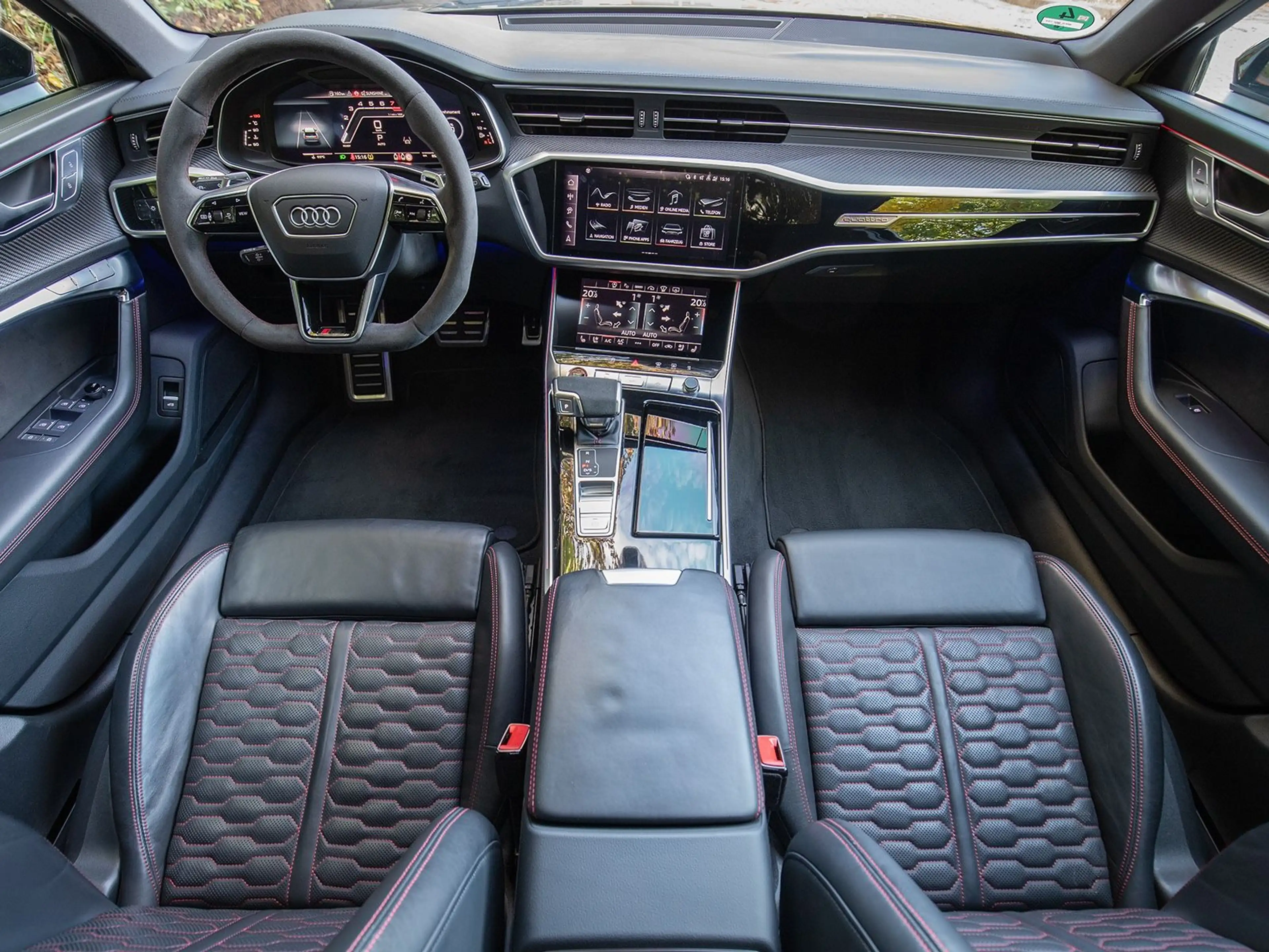 Audi RS6 Avant DYNAMIK Memory B&O Laser HuD Pano 360° — photo 14
