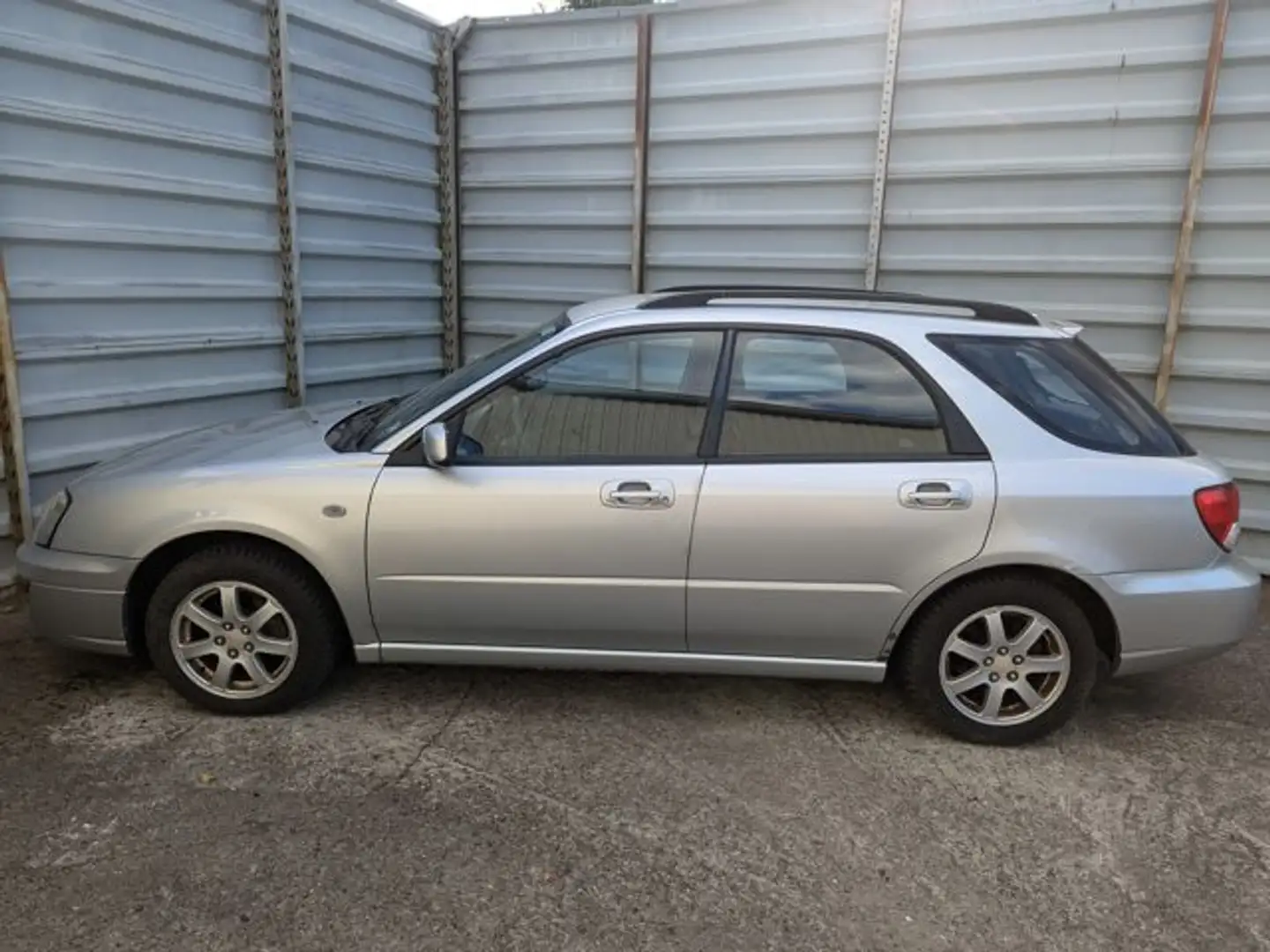 Subaru Impreza 2.0 GX *seit 2008 in einer Hand*Autogas* Plateado - 2