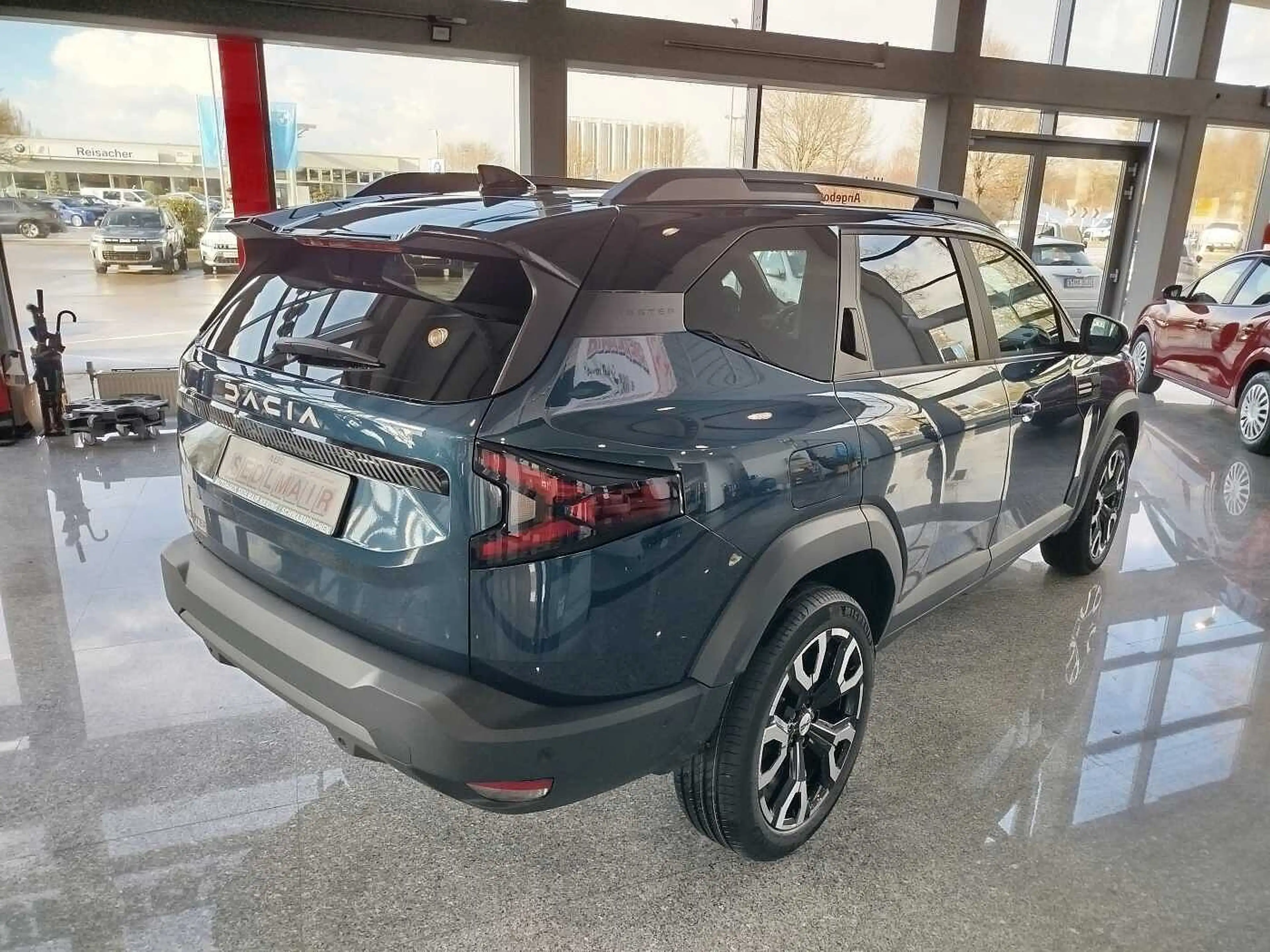 Dacia Bigster Journey Hybrid 155 WINTER+/CITY/PANO/19ZOLL — photo 4