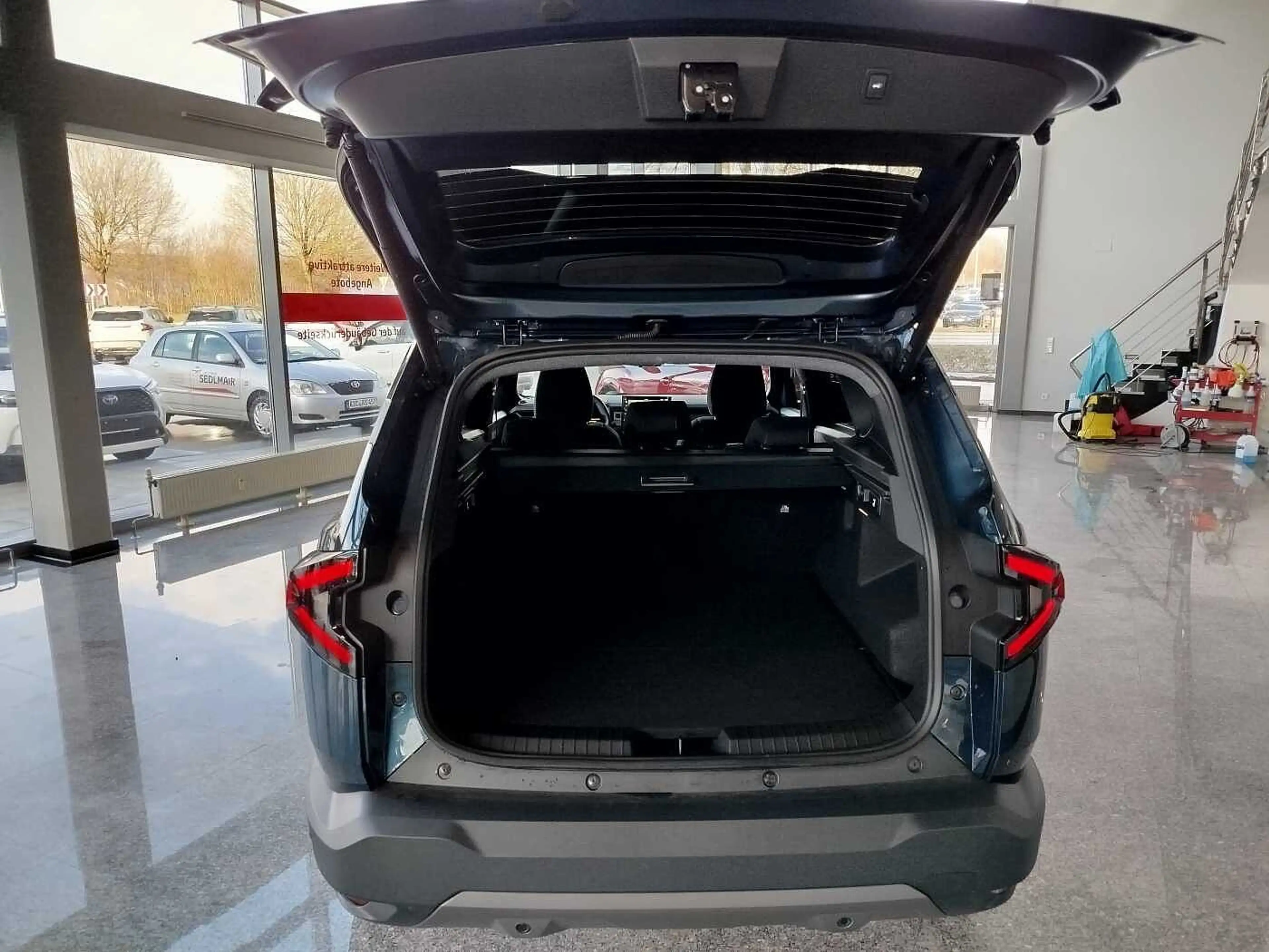 Dacia Bigster Journey Hybrid 155 WINTER+/CITY/PANO/19ZOLL — photo 14