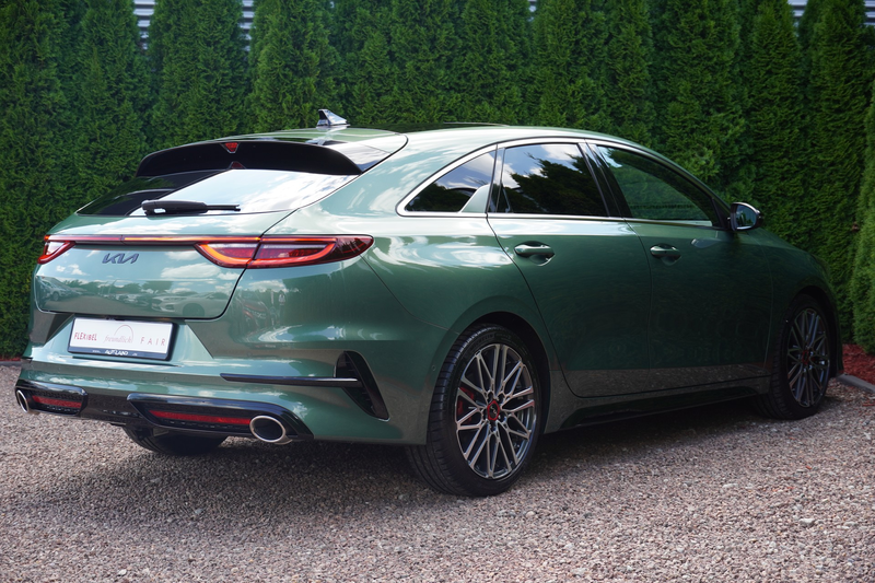 Kia ProCeed / pro_cee'd ProCeed 1.6 T-GDI GT — photo 5